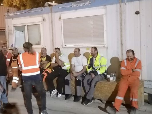 oikodomoi_grammi_4_metro
