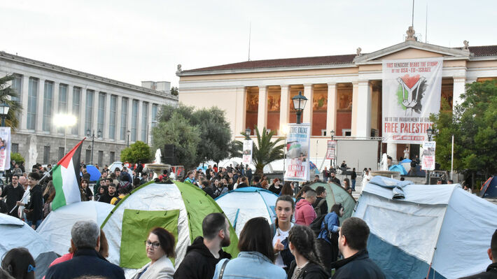 propylaia-olonyktia