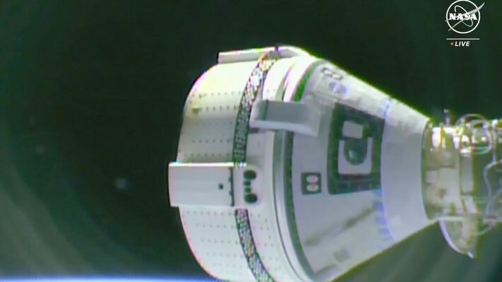 boeing_starliner_02