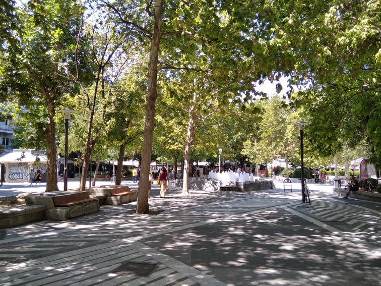 λαρια