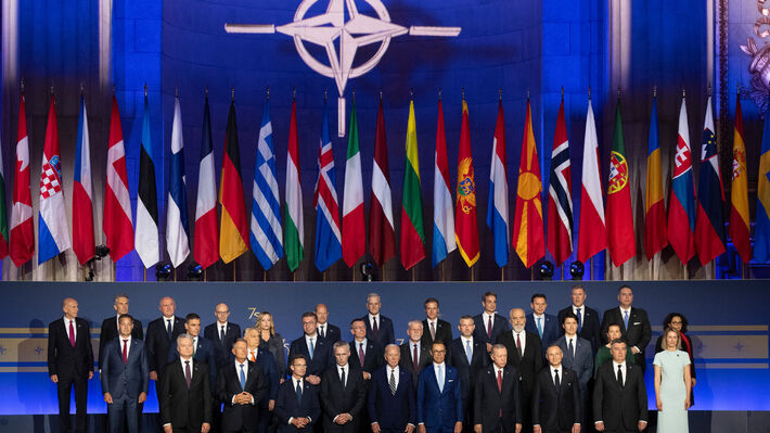 nato_summit_01