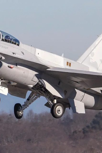 F16-Block-70-first-flight