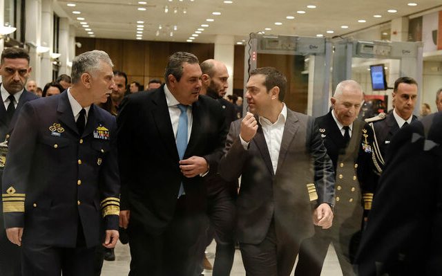 tsipras-ekdhlwsh-polemikhs-aeroporias-2 (1)