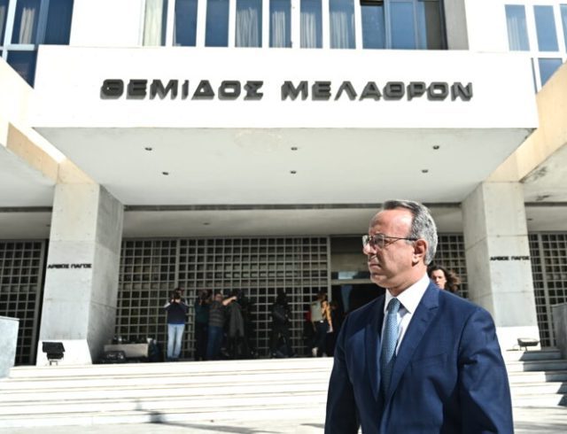 [372766] ΕΠΙΣΚΕΨΗ ΤΟΥ ΥΠΟΥΡΓΟΥ ΜΕΤΑΦΟΡΩΝ ΧΡΗΣΤΟΥ ΣΤΑΪΚΟΥΡΑ ΣΤΗΝ ΕΙΣΑΓΓΕΛΕΑ ΤΟΥ ΑΡΕΙΟΥ ΠΑΓΟΥ   (ΚΩΣΤΑΣ ΤΖΟΥΜΑΣ/EUROKINISSI)