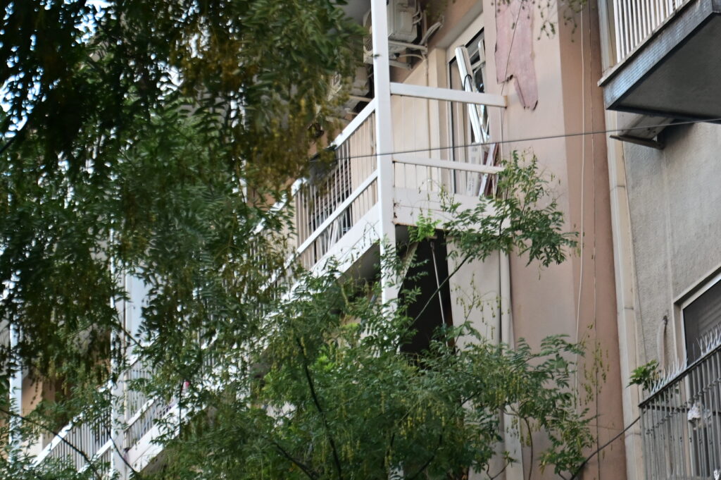 [373044] ΕΚΡΗΞΗ ΣΕ ΔΙΑΜΕΡΙΣΜΑ ΣΤΟΥΣ ΑΜΠΕΛΟΚΗΠΟΥΣ  (ΚΩΣΤΑΣ ΤΖΟΥΜΑΣ/EUROKINISSI)