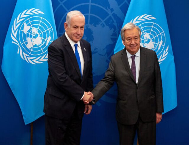 gouteres_netanyahou