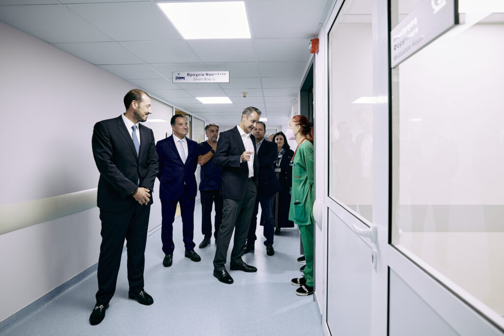 mitsotakis_paidon-1-1024×683