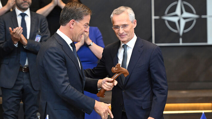rutte_stoltenberg_3