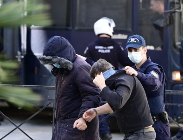 [368361] ΑΠΟΦΑΣΗ ΣΤΗΝ ΔΙΚΗ ΓΙΑ ΤΗΝ ΥΠΟΘΕΣΗ ΤΗΣ ΜΑΣΤΡΟΠΕΙΑΣ ΚΑΙ ΒΙΑΣΜΟΥ ΤΗΣ 12ΧΡΟΝΗΣ ΑΠΟ ΤΟΝ ΚΟΛΩΝΟ (ΜΙΧΑΛΗΣ ΚΑΡΑΓΙΑΝΝΗΣ/EUROKINISSI)
