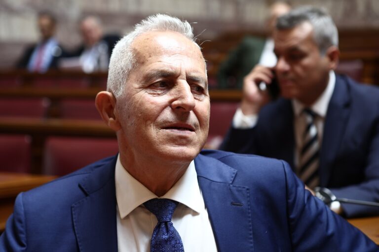 Apostolakis-768×512-1