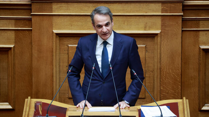 mitsotakis-vouli-01