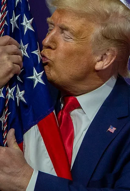 trump_amerikanikh_shmaia