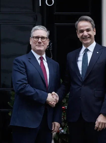 starmer-mitsotakis.png