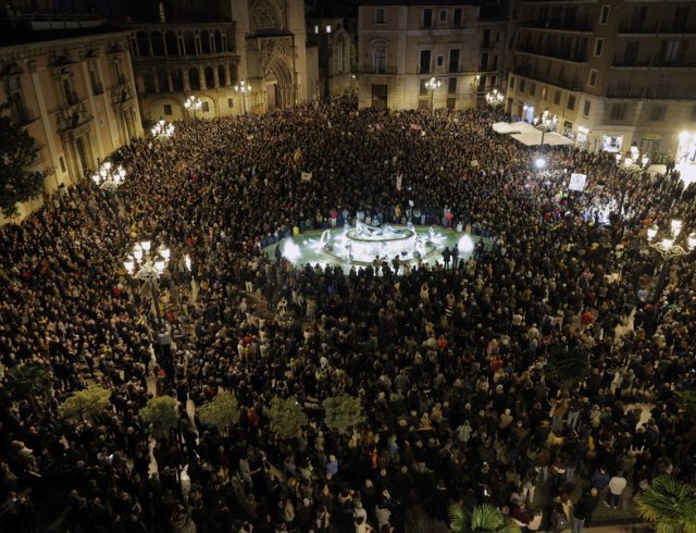 Rally in Valencia calling for regional president Carlos Mazon to resign