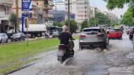ΝΕΑ ΣΜΥΡΝΗ -ΞΑΦΝΙΚΗ ΒΡΟΧΗ ΠΛΗΜΜΥΡΙΣΜΕΝΟΙ ΔΡΟΜΟΙ (ΓΙΑΝΝΗΣ ΠΑΝΑΓΟΠΟΥΛΟΣ/ EUROKINISSI)