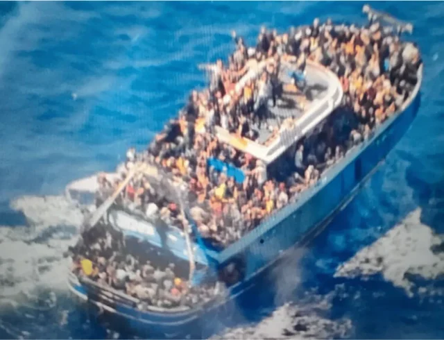 26-pylos-nayagio.png