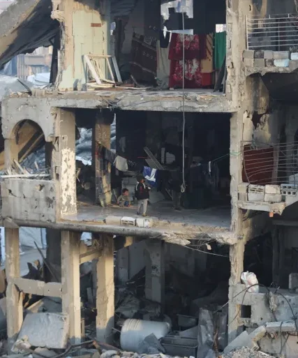 GAZA_CONTINUES_UNDER_HARSH_CONDITIONS_AMID_CEASEFIRE-1739413303