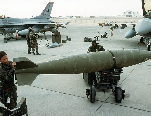 Mark-84_bomb