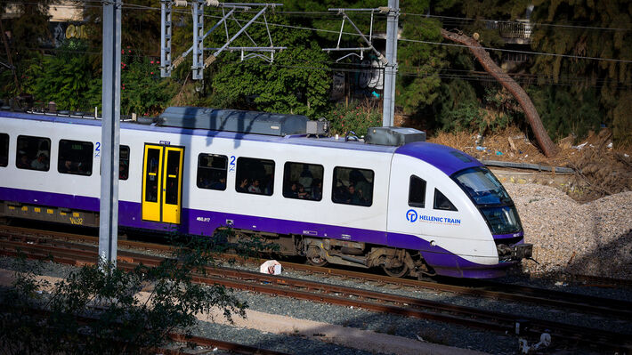 hellenic-train-2