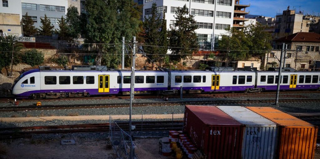 hellenic-train-3a