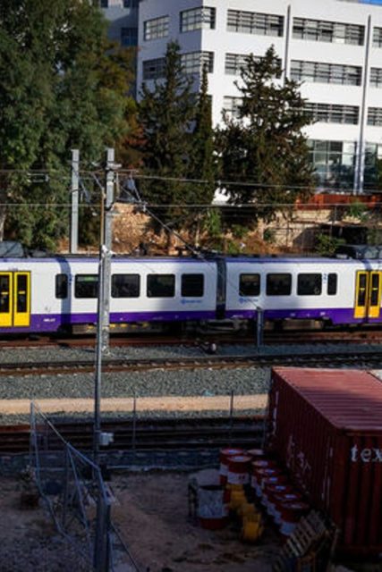 hellenic-train-3a