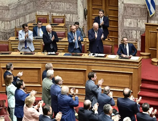Mitsotakis_1020.jpg