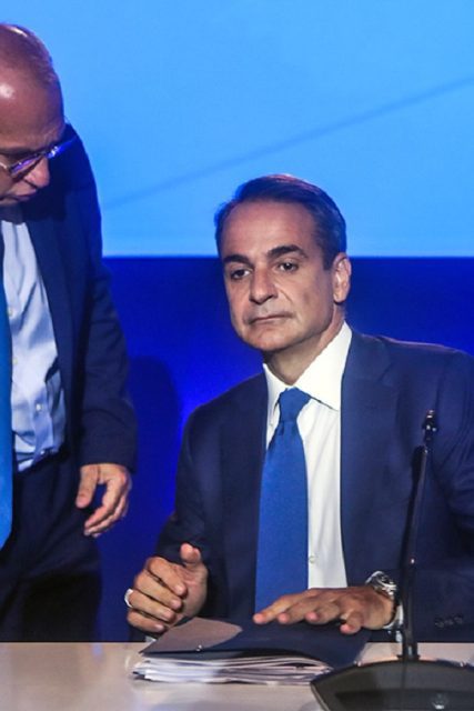 OIKONOMOY_MITSOTAKIS