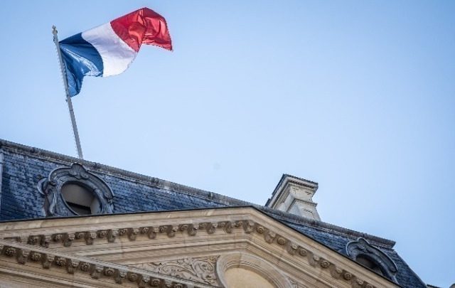 w01-124855w02103746france