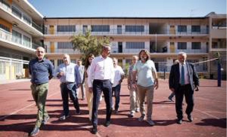ΕΠΙΣΚΕΨΗ ΜΗΤΣΟΤΑΚΗ ΖΩΓΡΑΦΟΥΦΩΤΟ