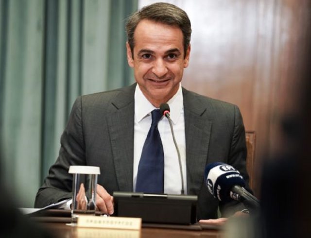Cabinet meeting; Governing Council; Kyriakos Mitsotakis; New Democracy; politician; prime minister; right wing; Κυβερνητικό Συμβούλιο; Κυριάκος Μητσοτάκης; ΝΔ; Νέα δημοκρατία; βουλή; κοινοβούλιο; πολιτικός; πρωθυπουργός; υπουργικό συμβούλιο;