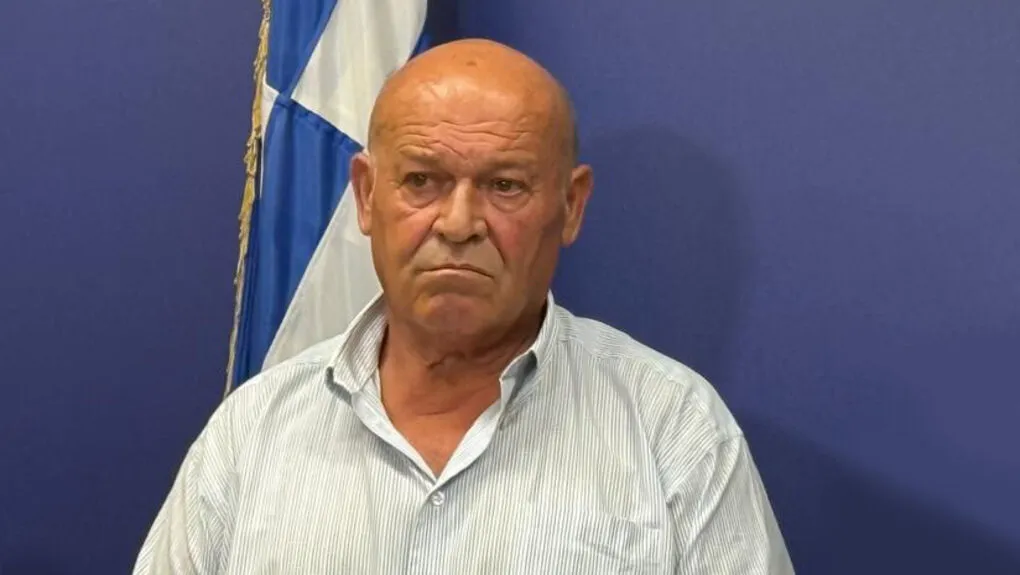 12 mosxos ktinotrofoi.jpg