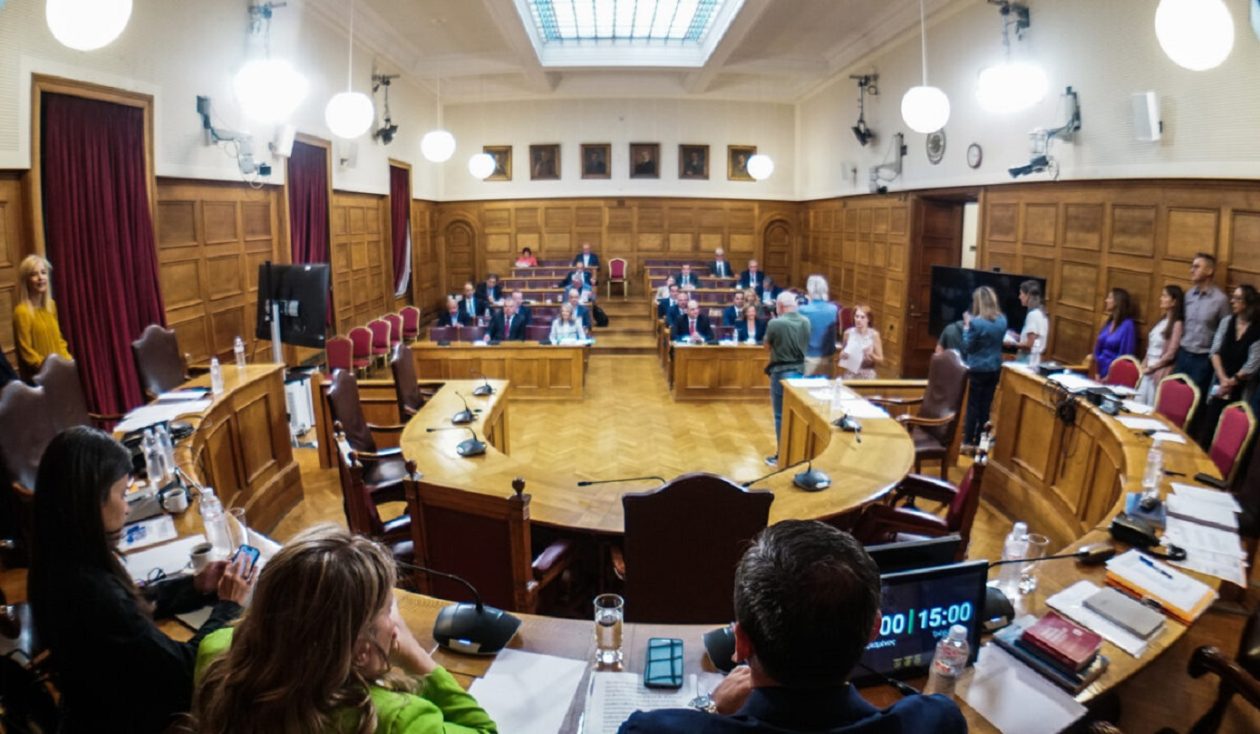 [380424] ΣΥΝΕΔΡΙΑΣΗ ΤΗΣ ΕΞΕΤΑΣΤΙΚΗΣ ΕΠΙΤΡΟΠΗΣ ΤΗΣ ΒΟΥΛΗΣ ΓΙΑ ΤΟΝ ΟΠΕΚΕΠΕ        (ΓΙΩΡΓΟΣ ΚΟΝΤΑΡΙΝΗΣ/EUROKINISSI)