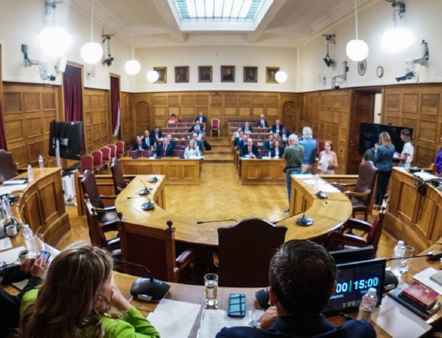 [380424] ΣΥΝΕΔΡΙΑΣΗ ΤΗΣ ΕΞΕΤΑΣΤΙΚΗΣ ΕΠΙΤΡΟΠΗΣ ΤΗΣ ΒΟΥΛΗΣ ΓΙΑ ΤΟΝ ΟΠΕΚΕΠΕ        (ΓΙΩΡΓΟΣ ΚΟΝΤΑΡΙΝΗΣ/EUROKINISSI)