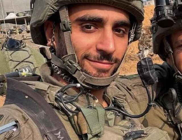 ISRAEL_STRATIOTIS