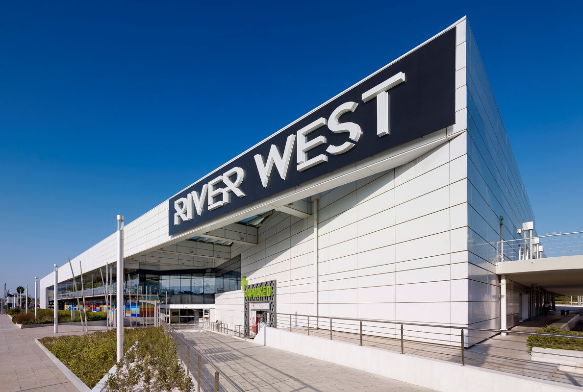 RIVER-WEST-front_new-logo