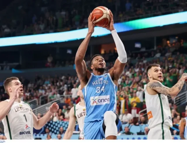 ethniki-giannis-antetokounmpo-hellas-lithuania-e1757441863268