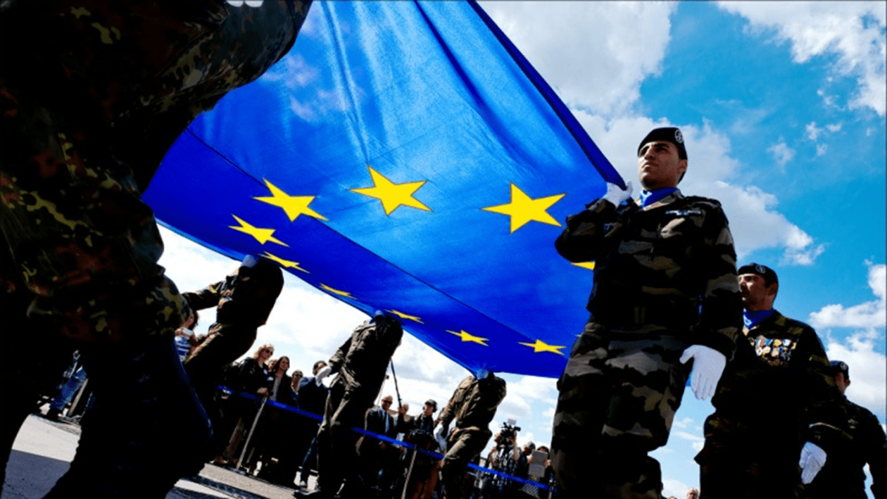 EU-flag-soliders1
