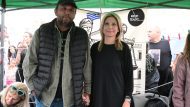 [380713] ΣΥΓΚΕΝΤΡΩΣΗ ΑΛΛΗΛΕΓΓΥΗΣ ΣΤΟΝ ΠΑΤΕΡΑ ΘΥΜΑΤΟΣ ΤΩΝ ΤΕΜΠΩΝ ΠΑΝΟ ΡΟΥΤΣΙ ΠΟΥ ΚΑΝΕΙ ΑΠΕΡΓΙΑ ΠΕΙΝΑΣ ΣΤΟ ΣΥΝΤΑΓΜΑ               (ΤΑΤΙΑΝΑ ΜΠΟΛΑΡΗ/EUROK