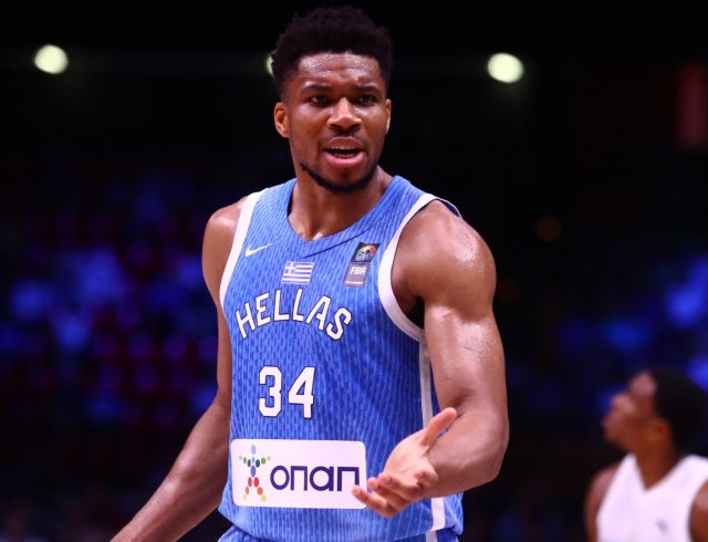 giannis-antetokounbo