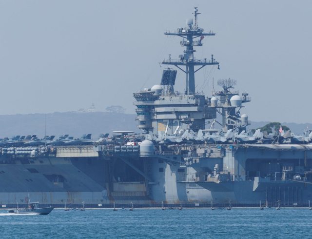 2025-08-11T185418Z_341814668_RC255GA1AI8N_RTRMADP_5_USA-MILITARY