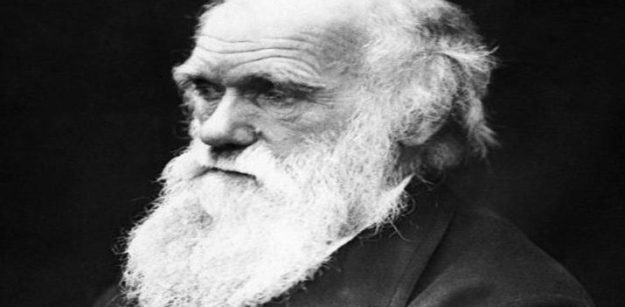 Charles_Darwin 715Χ460