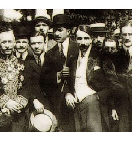 ΝΟΕΜΒΡΙΑΝΑ 715χ460