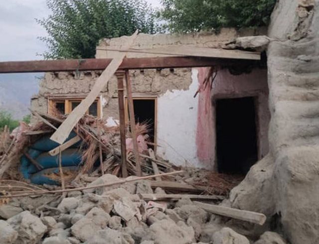 afganistan-seismos-8