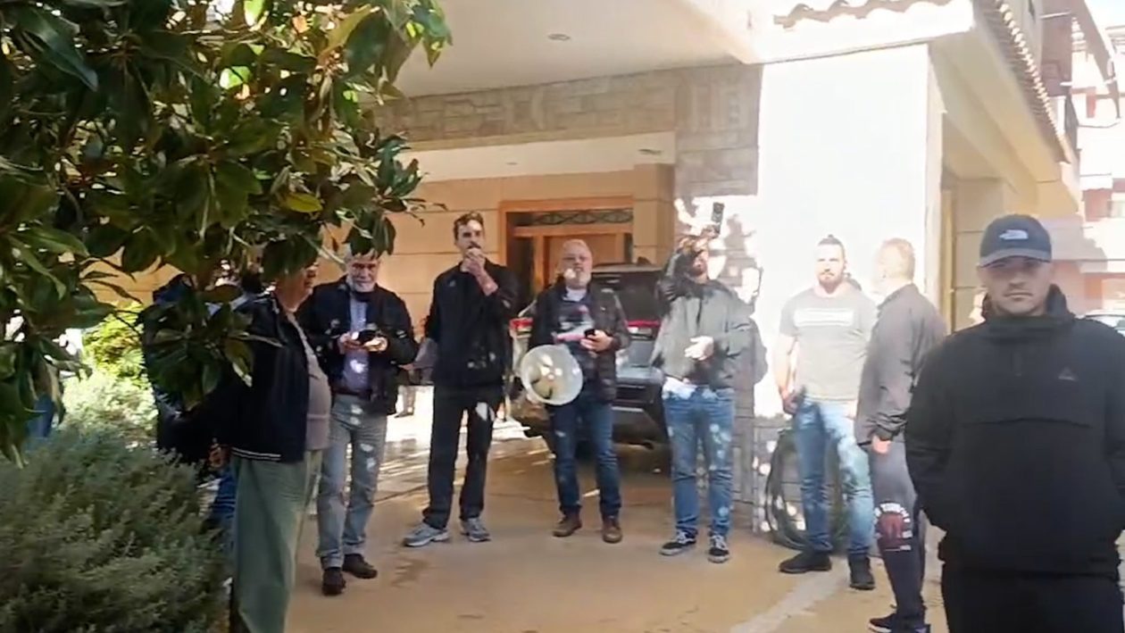 glyfada-eksosi