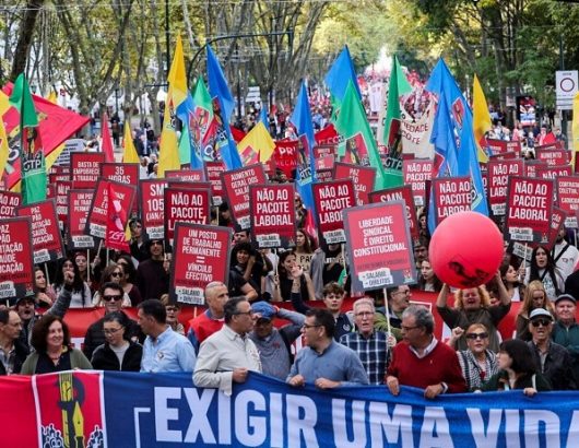 131125_LU_WORKERS_PROTEST_LISBON-1536×1024