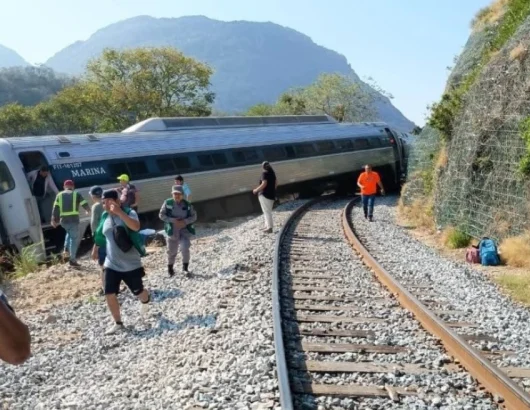train_mexico