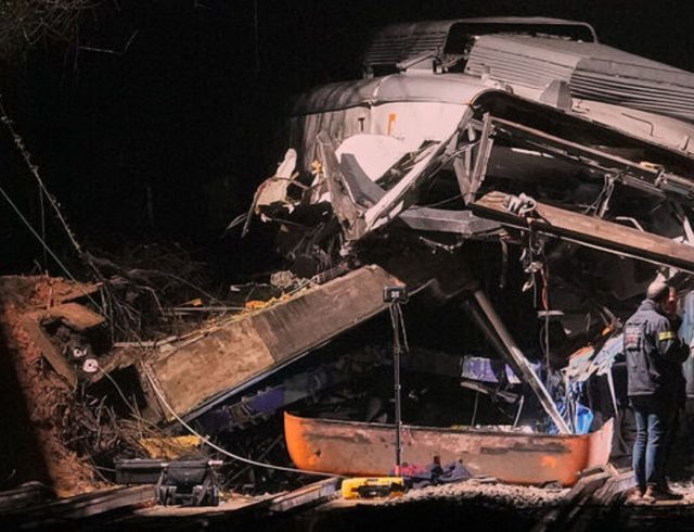 barcelona-train-crash-6