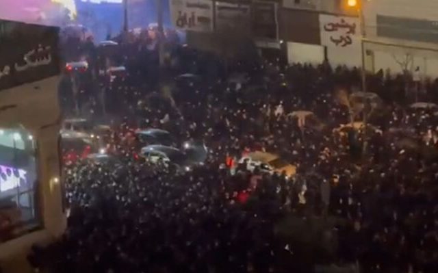iran-diadilosis-4