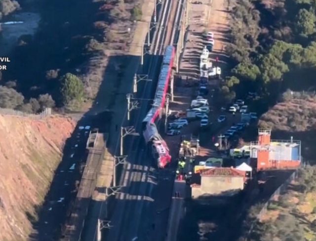 spain-train-crash-9