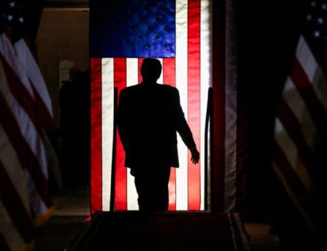 trump-2-696×444-1